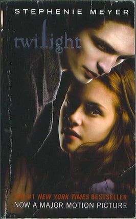 Item #439 Twilight. Stephenie Meyer